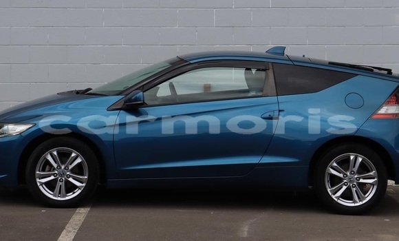 Buy Used Honda CR-Z Blue Car in Port Louis in Port Louis District Buy Used Honda CR-Z Blue Car in Port Louis in Port Louis District