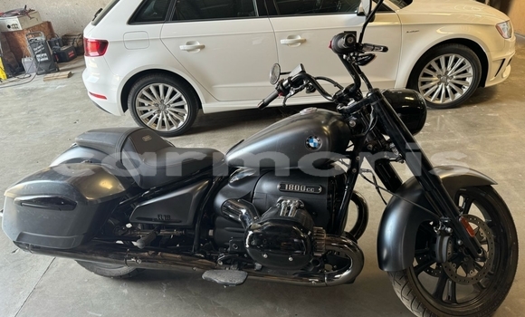 Buy Used BMW R Beige Bike in Bel Ombre in Savanne