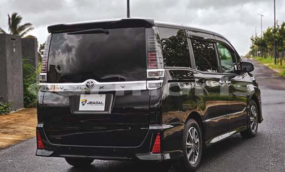 Buy Used Toyota Voxy Black Car in Bambous in Black River District Buy Used Toyota Voxy Black Car in Bambous in Black River District
