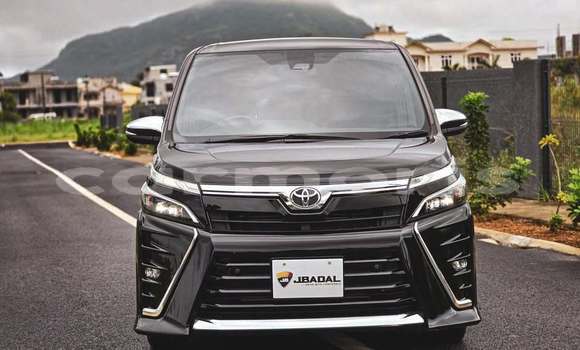 Buy Used Toyota Voxy Black Car in Bambous in Black River District Buy Used Toyota Voxy Black Car in Bambous in Black River District