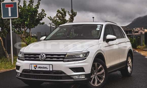 Buy Used Volkswagen Tiguan White Car in Moka in Moka Buy Used Volkswagen Tiguan White Car in Moka in Moka