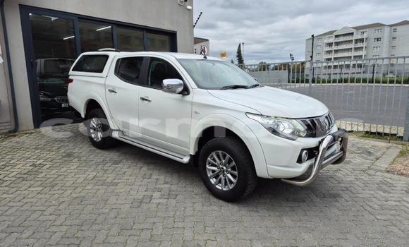 Buy Used Mitsubishi Triton White Car in Port Louis in Port Louis District Buy Used Mitsubishi Triton White Car in Port Louis in Port Louis District