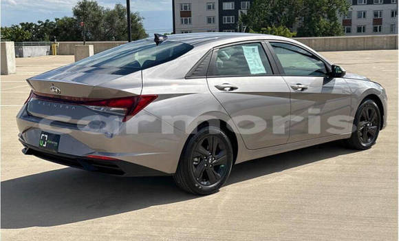 Buy Used Hyundai Elantra Other Car in Arsenal in Pamplemousses District Buy Used Hyundai Elantra Other Car in Arsenal in Pamplemousses District
