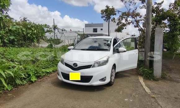 Buy Used Toyota Vitz Other Car in Saint Pierre in Moka Buy Used Toyota Vitz Other Car in Saint Pierre in Moka