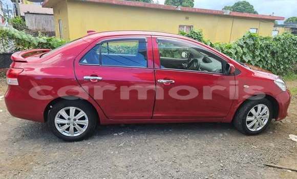 Buy Used Toyota Yaris Red Car in Saint Pierre in Moka Buy Used Toyota Yaris Red Car in Saint Pierre in Moka