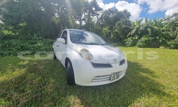 Buy Used Nissan AK12 White Car in Baie Malgache in Rodrigues