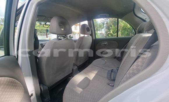 Buy Used Nissan AK12 White Car in Baie Malgache in Rodrigues Buy Used Nissan AK12 White Car in Baie Malgache in Rodrigues