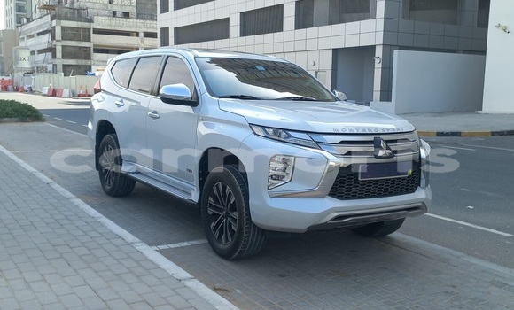 Buy Used Mitsubishi Montero Sport White Car in Port Louis in Port Louis District Buy Used Mitsubishi Montero Sport White Car in Port Louis in Port Louis District