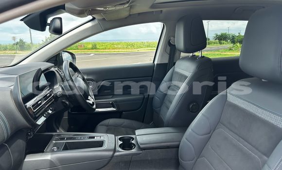 Buy Used Citroen C5 Aircross White Car in Tamarin in Black River District Buy Used Citroen C5 Aircross White Car in Tamarin in Black River District