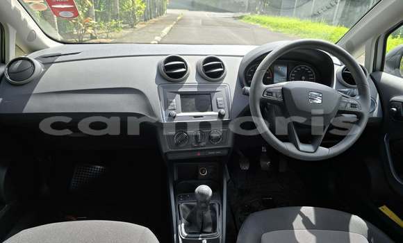 Buy Used SEAT Ibiza Other Car in Baie du Tombeau in Pamplemousses District Buy Used SEAT Ibiza Other Car in Baie du Tombeau in Pamplemousses District
