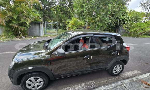 Buy Used Renault KWID Other Car in Baie du Cap in Savanne District Buy Used Renault KWID Other Car in Baie du Cap in Savanne District