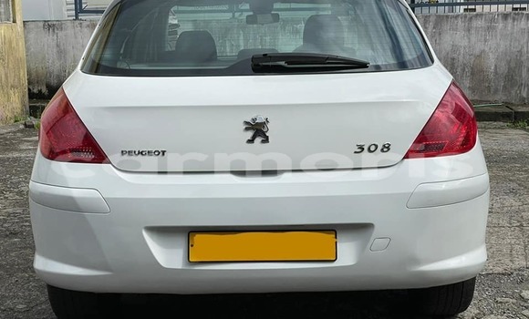 Buy Used Peugeot 308 White Car in Anse La Raie in Rivière du Rempart District Buy Used Peugeot 308 White Car in Anse La Raie in Rivière du Rempart District