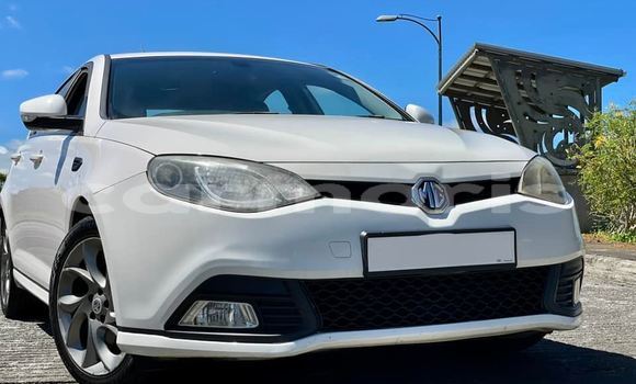 Buy Used MG 6 White Car in Baie du Cap in Savanne District Buy Used MG 6 White Car in Baie du Cap in Savanne District