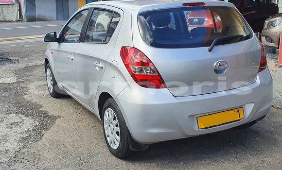 Buy Used Hyundai i20 Other Car in Baie du Cap in Savanne District Buy Used Hyundai i20 Other Car in Baie du Cap in Savanne District