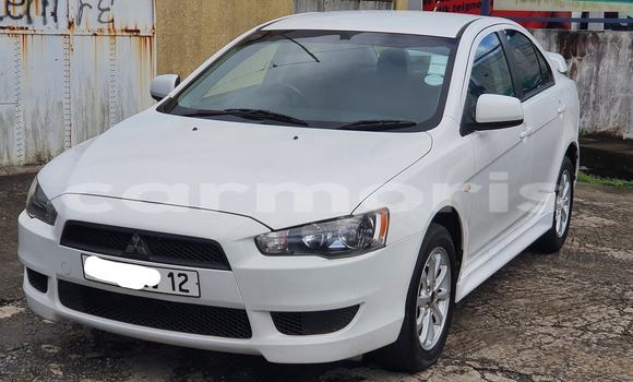 Buy Used Mitsubishi Lancer White Car in Baie du Tombeau in Pamplemousses District Buy Used Mitsubishi Lancer White Car in Baie du Tombeau in Pamplemousses District