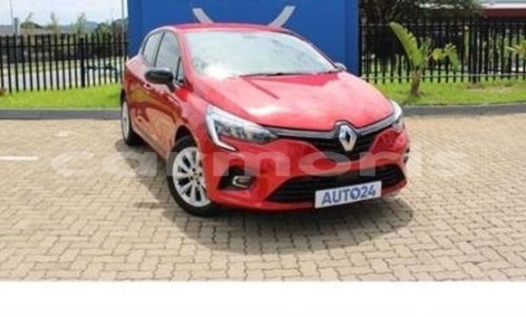 Buy Used Renault Clio Red Car in Albion in Black River District Buy Used Renault Clio Red Car in Albion in Black River District