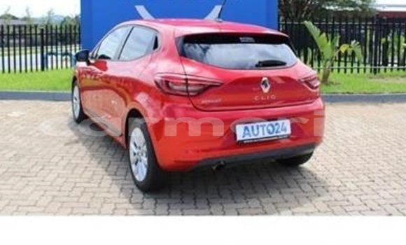 Buy Used Renault Clio Red Car in Albion in Black River District Buy Used Renault Clio Red Car in Albion in Black River District