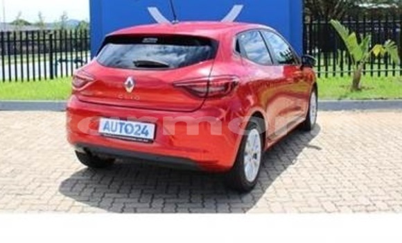 Buy Used Renault Clio Red Car in Albion in Black River District Buy Used Renault Clio Red Car in Albion in Black River District