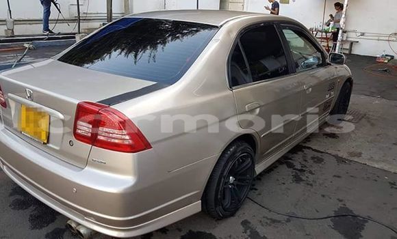 Buy Used Honda Civic Beige Car in Port Louis in Port Louis District Buy Used Honda Civic Beige Car in Port Louis in Port Louis District