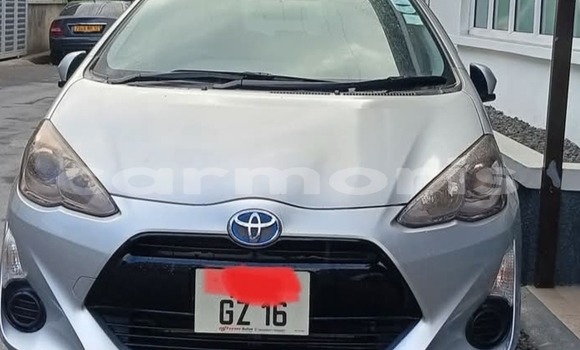 Acheter Occasion Voiture Toyota Aqua Gris à Vacoas–Phoenix, Plaines Wilhems District Acheter Occasion Voiture Toyota Aqua Gris à Vacoas–Phoenix, Plaines Wilhems District