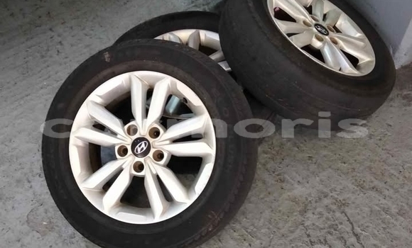 Buy Alloy wheels 16 inch in Quatre Bornes in Plaines Wilhems District Buy Alloy wheels 16 inch in Quatre Bornes in Plaines Wilhems District