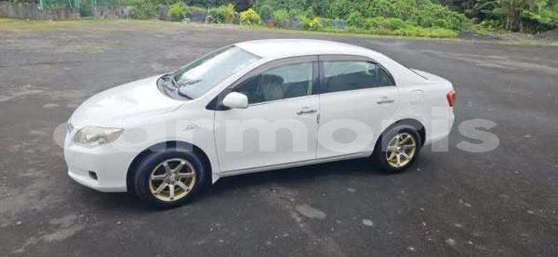 Big with watermark toyota axio plaines wilhems district quatre bornes 7529