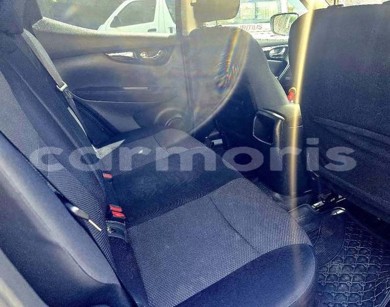 Big with watermark nissan qashqai black river district bambous 7537