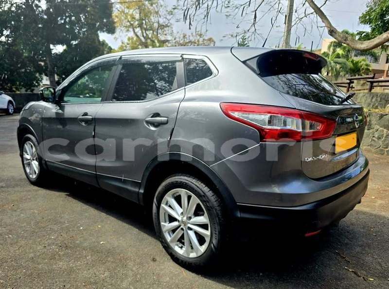 Big with watermark nissan qashqai black river district bambous 7537