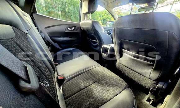 Buy Used Renault Kadjar Blue Car in Beau Bassin–Rose Hill in Plaines Wilhems District Buy Used Renault Kadjar Blue Car in Beau Bassin–Rose Hill in Plaines Wilhems District