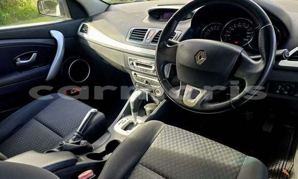 Buy Used Renault Fluence White Car in Beau Bassin–Rose Hill in Plaines Wilhems District Buy Used Renault Fluence White Car in Beau Bassin–Rose Hill in Plaines Wilhems District