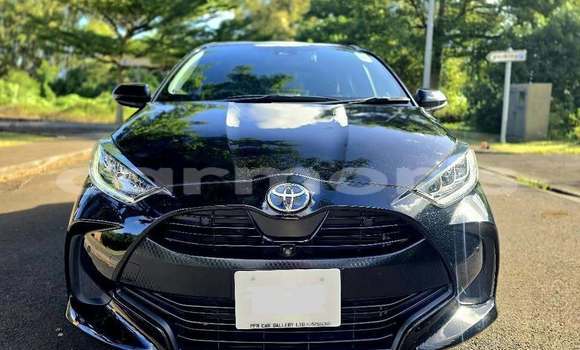 Buy Used Toyota Yaris Black Car in Beau Bassin–Rose Hill in Plaines Wilhems District Buy Used Toyota Yaris Black Car in Beau Bassin–Rose Hill in Plaines Wilhems District