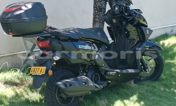 Buy Used Yamaha PW Black Bike in Rivière du Rempart in Rivière du Rempart District