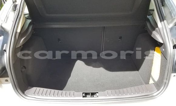 Buy Used Ford Focus Silver Car in Port Louis in Port Louis District Buy Used Ford Focus Silver Car in Port Louis in Port Louis District