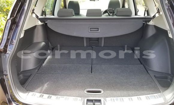 Buy Used Nissan Qashqai+2 Black Car in Port Louis in Port Louis District Buy Used Nissan Qashqai+2 Black Car in Port Louis in Port Louis District