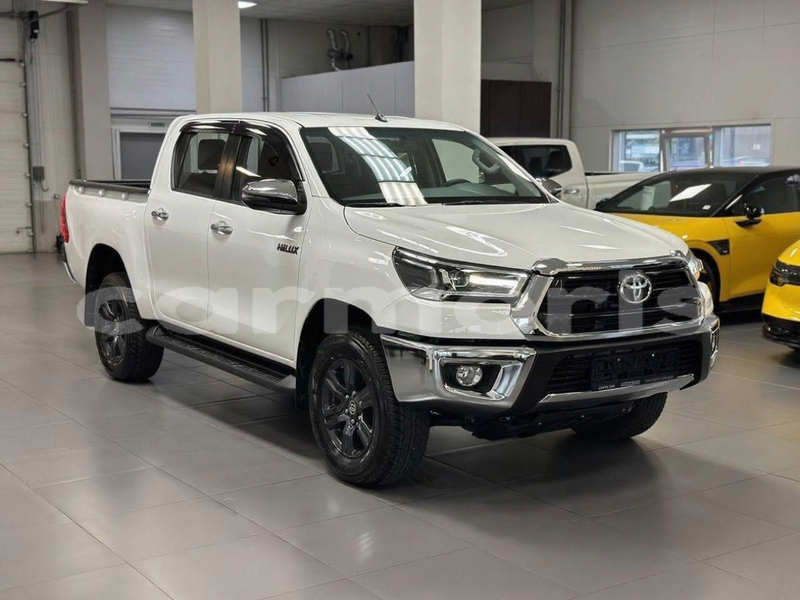 Big with watermark toyota hilux port louis district port louis 7718