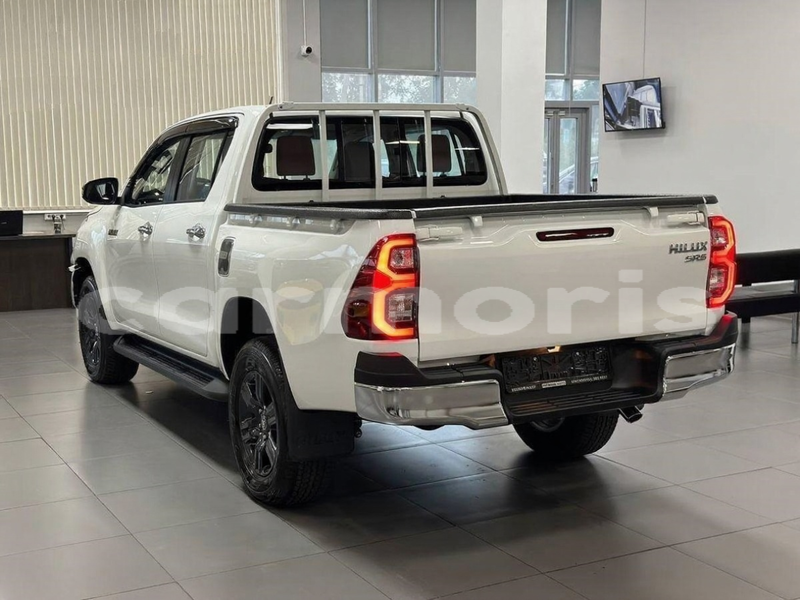Big with watermark toyota hilux port louis district port louis 7718