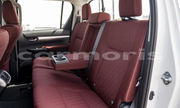 Buy New Toyota Hilux White Car in Port Louis in Port Louis District Buy New Toyota Hilux White Car in Port Louis in Port Louis District