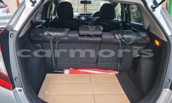 Acheter Occasion Voiture Honda fit Gris à Port Louis, Port Louis District Acheter Occasion Voiture Honda fit Gris à Port Louis, Port Louis District