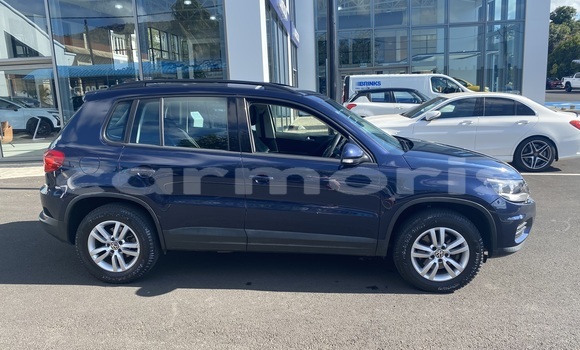 Buy Used Volkswagen Tiguan Blue Car in Triolet in Pamplempousses Buy Used Volkswagen Tiguan Blue Car in Triolet in Pamplempousses