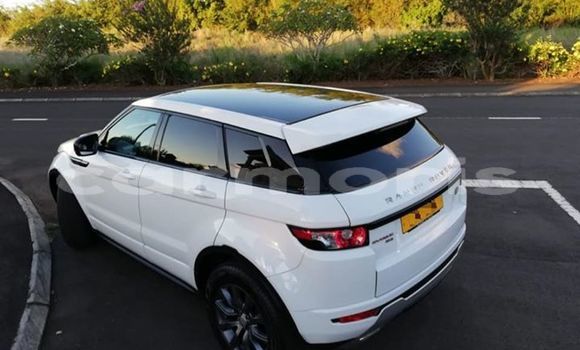 Buy Used Land Rover Range Rover Evoque White Car in Port Louis in Port Louis District Buy Used Land Rover Range Rover Evoque White Car in Port Louis in Port Louis District