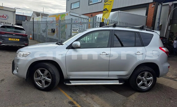 Buy Used Toyota RAV4 Silver Car in Port Louis in Port Louis District Buy Used Toyota RAV4 Silver Car in Port Louis in Port Louis District