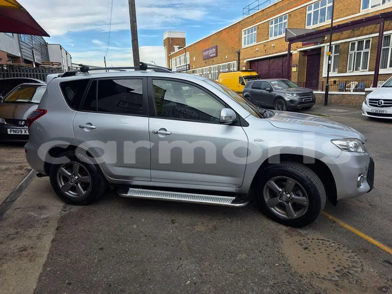 Big with watermark toyota rav4 port louis district port louis 7755