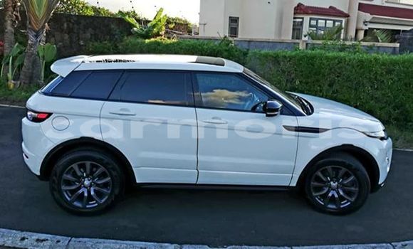 Buy Used Land Rover Range Rover Evoque White Car in Port Louis in Port Louis District Buy Used Land Rover Range Rover Evoque White Car in Port Louis in Port Louis District