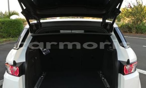 Buy Used Land Rover Range Rover Evoque White Car in Port Louis in Port Louis District Buy Used Land Rover Range Rover Evoque White Car in Port Louis in Port Louis District