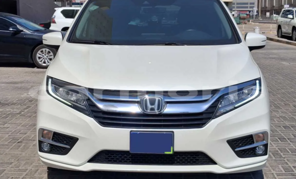 Buy Used Honda Odyssey White Car in Port Louis in Port Louis District Buy Used Honda Odyssey White Car in Port Louis in Port Louis District