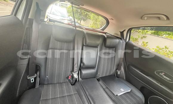 Acheter Occasion Voiture Honda vezel Blanc à Anse La Raie, Rivière du Rempart Acheter Occasion Voiture Honda vezel Blanc à Anse La Raie, Rivière du Rempart