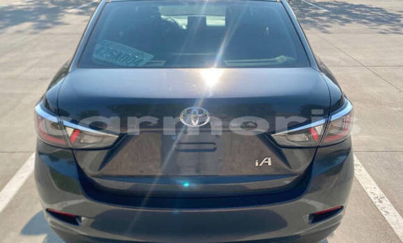 Buy Used Toyota Yaris Black Car in Port Louis in Port Louis District Buy Used Toyota Yaris Black Car in Port Louis in Port Louis District