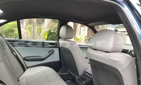 Buy Used BMW 3–Series Blue Car in Port Louis in Port Louis District Buy Used BMW 3–Series Blue Car in Port Louis in Port Louis District