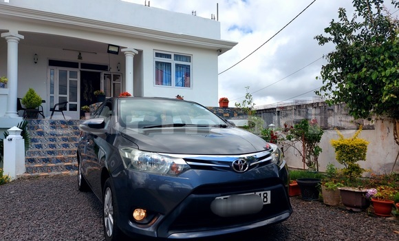 Buy Used Toyota Yaris Other Car in Vacoas–Phoenix in Plaines Wilhems District