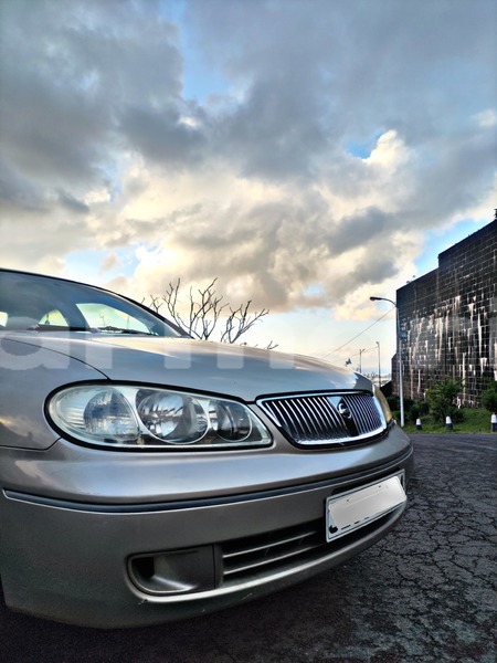 Big with watermark nissan sunny port louis district port louis 7772